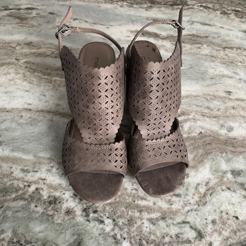 Heels size 6